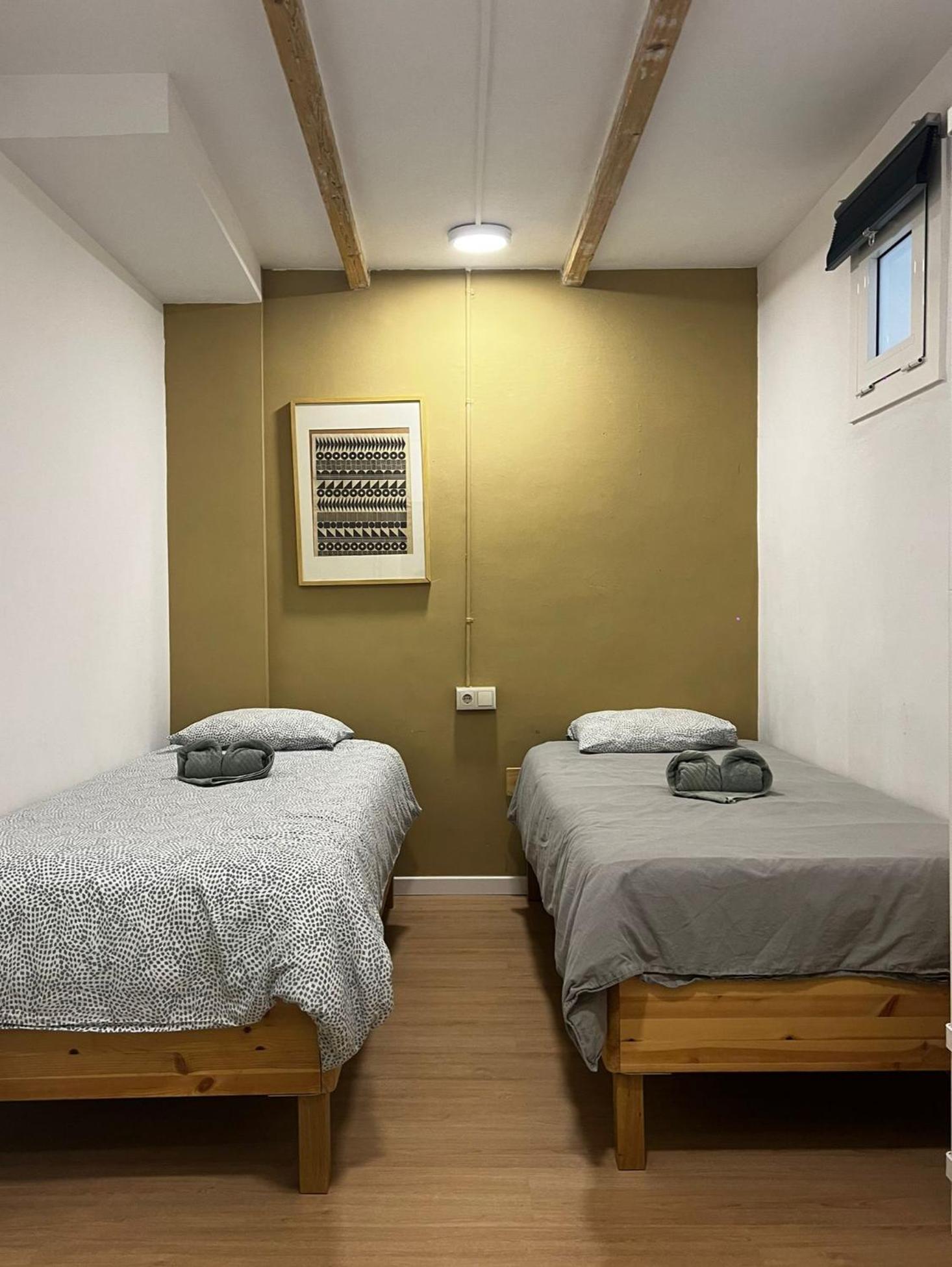 Alojamiento Con Encanto En Planta Superior Ideal Para Trabajo Y Escapadas Familiares En Montserrat Esparreguera Eksteriør bilde