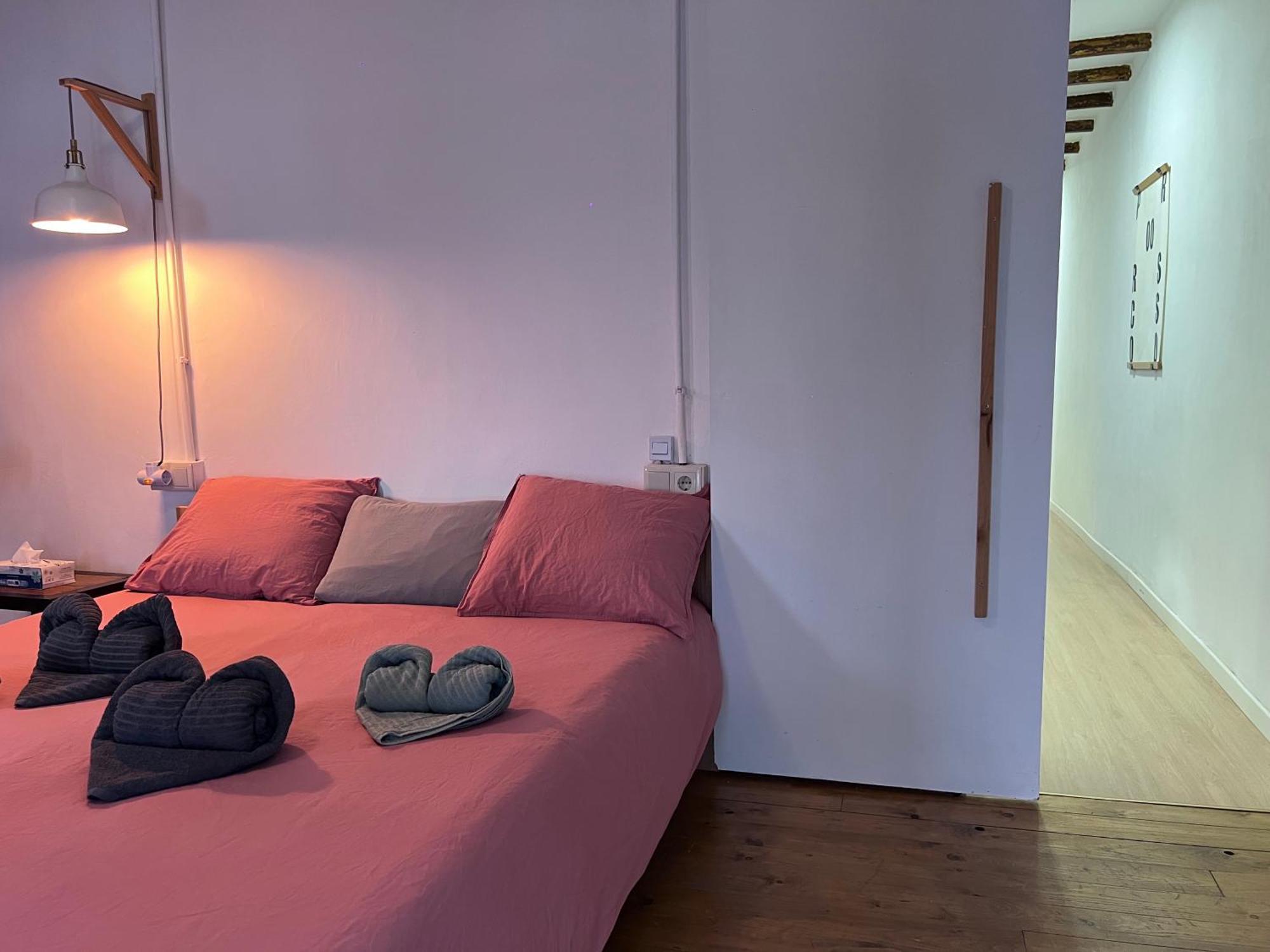 Alojamiento Con Encanto En Planta Superior Ideal Para Trabajo Y Escapadas Familiares En Montserrat Esparreguera Eksteriør bilde