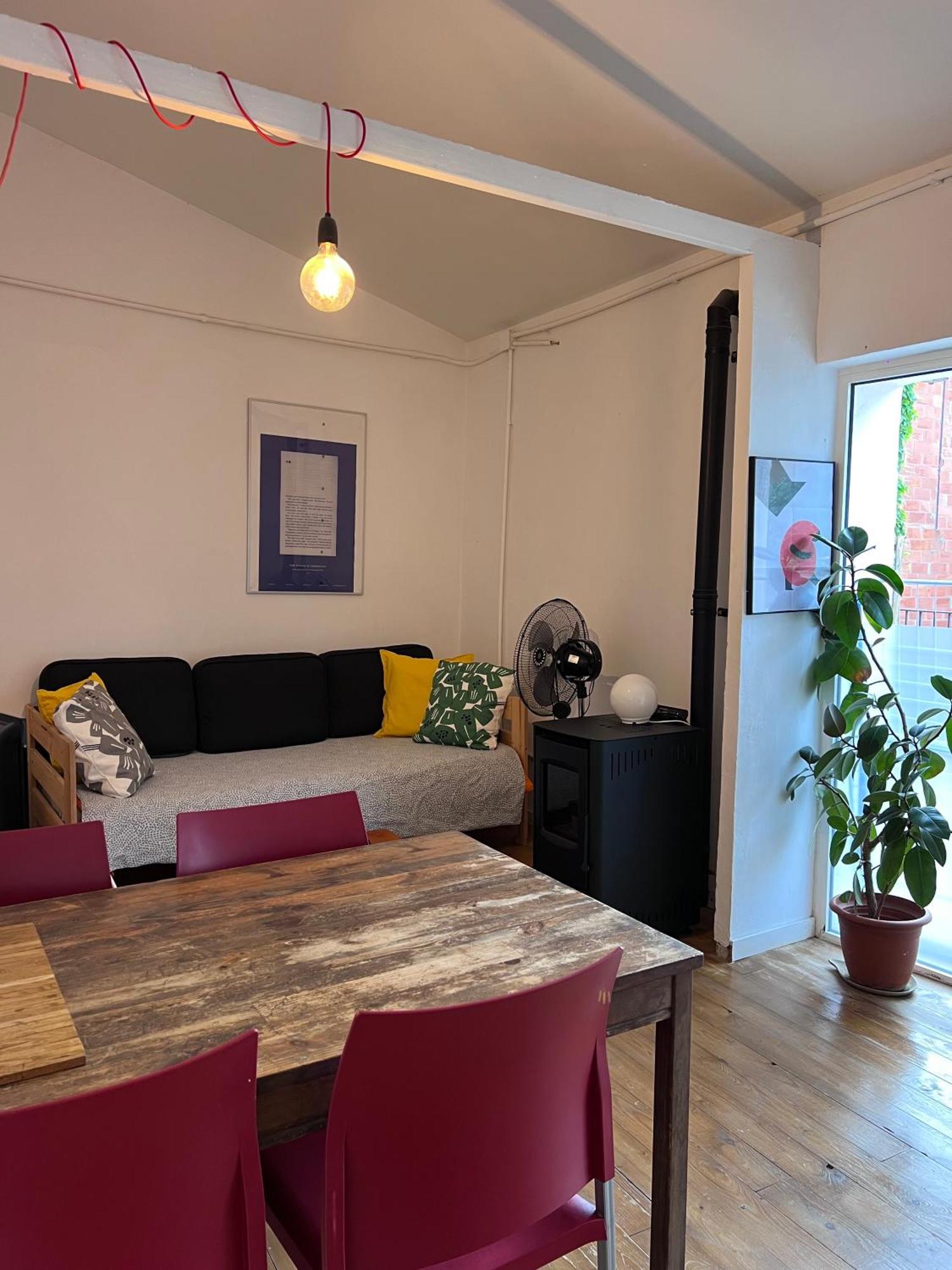 Alojamiento Con Encanto En Planta Superior Ideal Para Trabajo Y Escapadas Familiares En Montserrat Esparreguera Eksteriør bilde